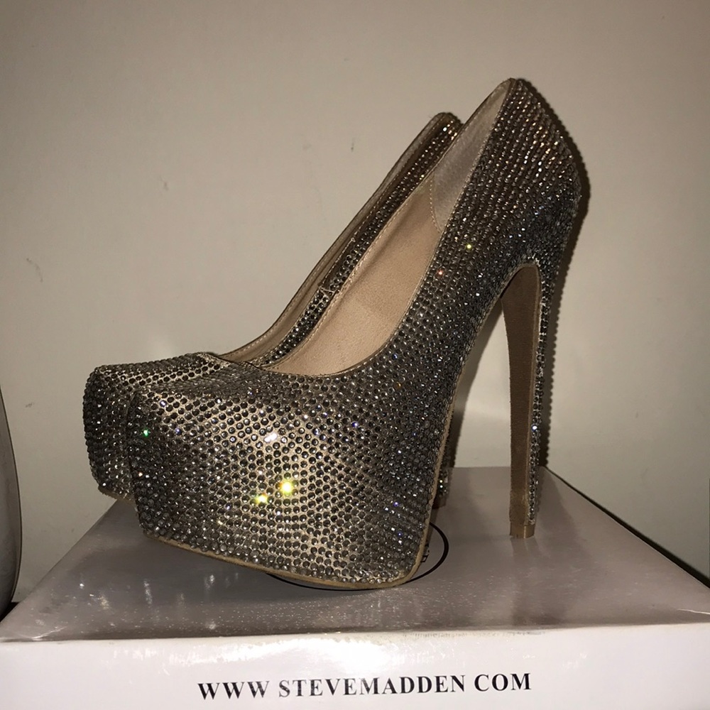 Platform heels
